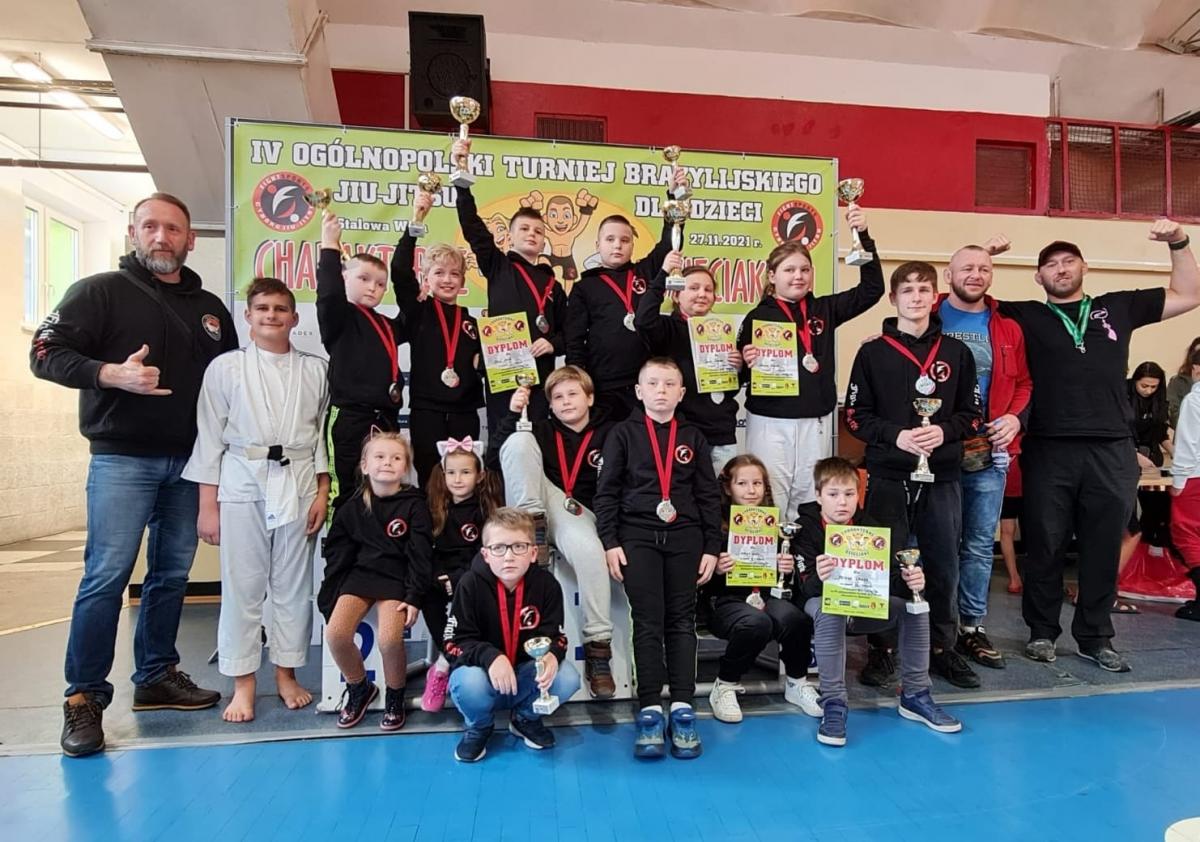 16 zawodników, 16 medali - to się nazywa skuteczność
