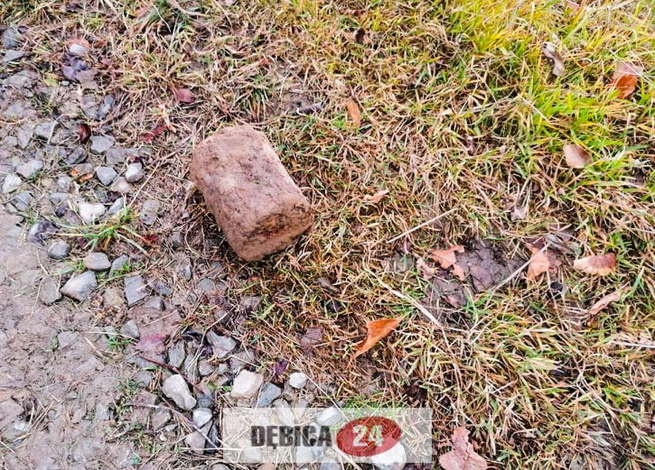 Miała zabijać piechotę. Podskakująca Betty znaleziona w Braciejowej - zdjęcia