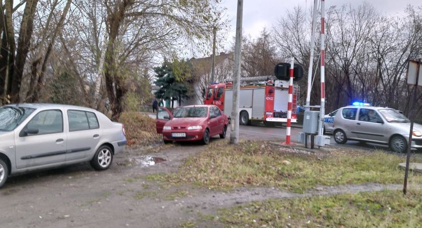 Potrąconą 8-latkę  pogotowie zabrało do szpitala w Rzeszowie.