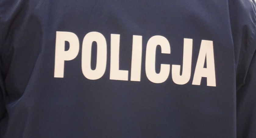 Łącznie otrzymali 1300 zł mandatu