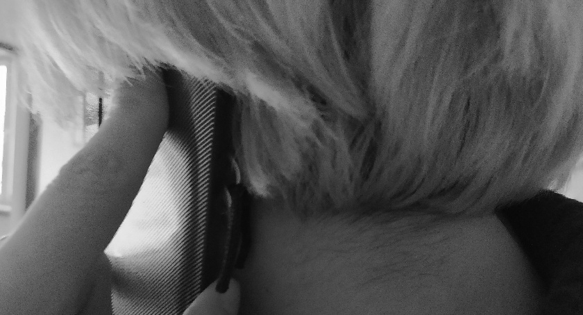 Starsza kobieta z Dębicy straciła 90 tysięcy złotych. Dała się oszukać na policjanta i prokuratora