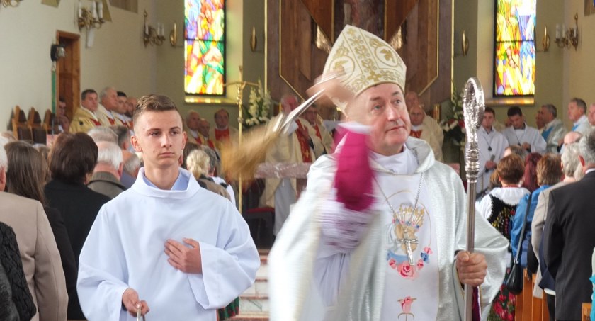 Pasterkę odprawi biskup Andrzej Jeż