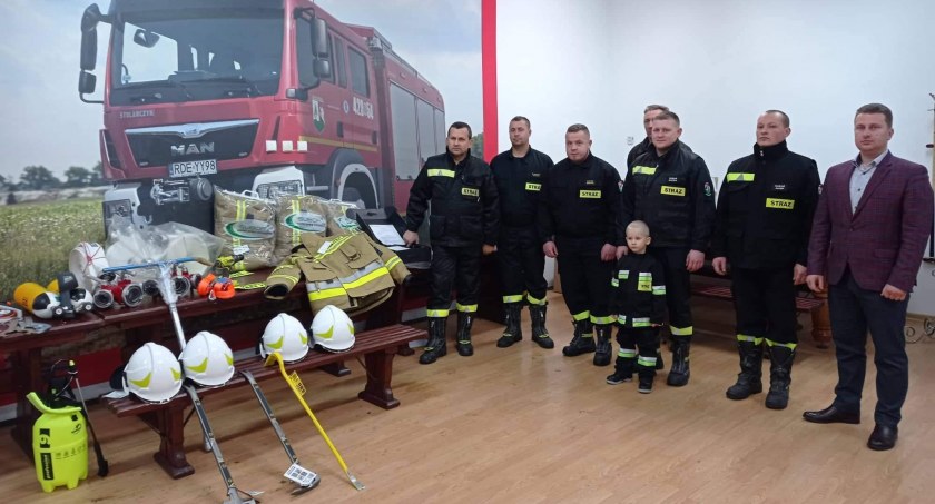 Kolejny sprzęt dla strażaków ochotników z gminy Jodłowa