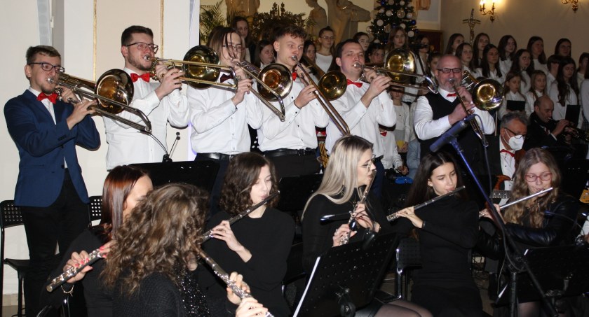 Koncert Noworoczny z trzema bisami (zdjęcia i filmy)
