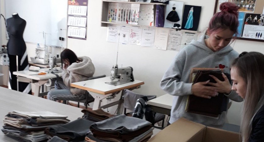 Uczniowie Mechanika dla Ukrainy. Pomagają przyjaciołom