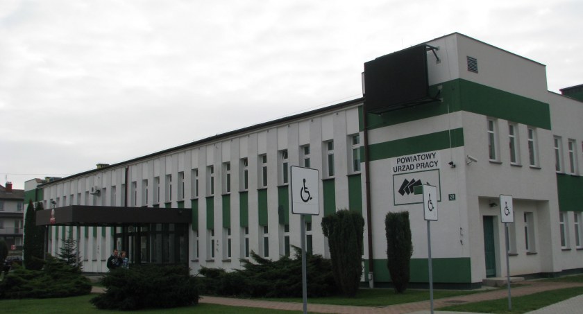 Praca dla Ukraińców - poradzą, jak zacząć