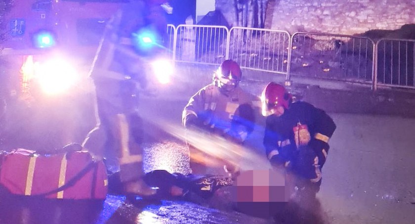 Jechali do tlenku węgla, pomagali leżącemu