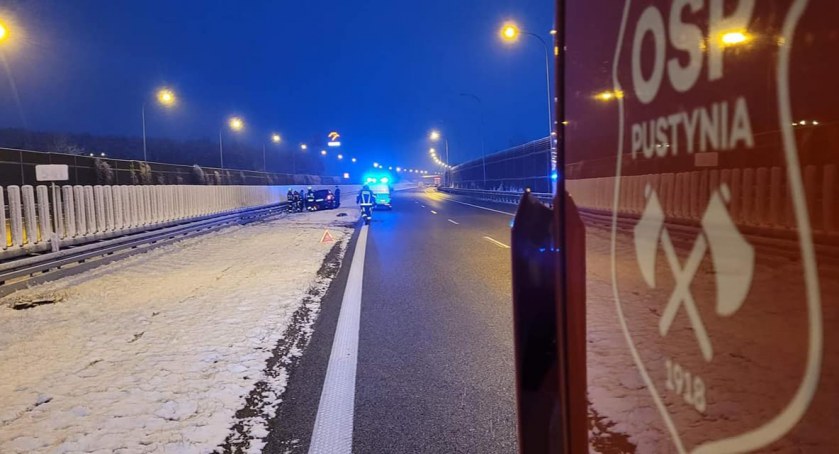 Uderzył w tył samochodu ciężarowego