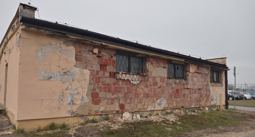 Co by tu jeszcze proszę państwa przykryć?