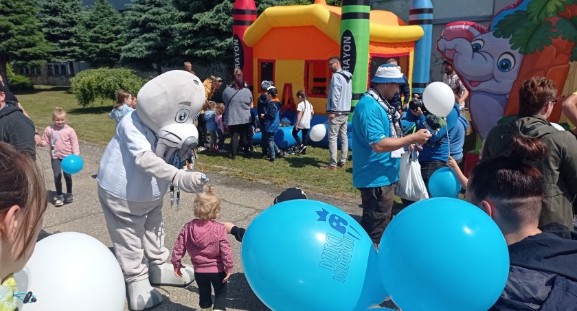 Mors rozdawał gadżety, a burmistrz nagrody - zdjęcia 