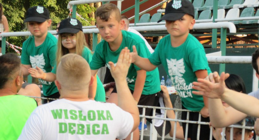 Biało-zieloni zapraszają na piknik i ostatni mecz sezonu