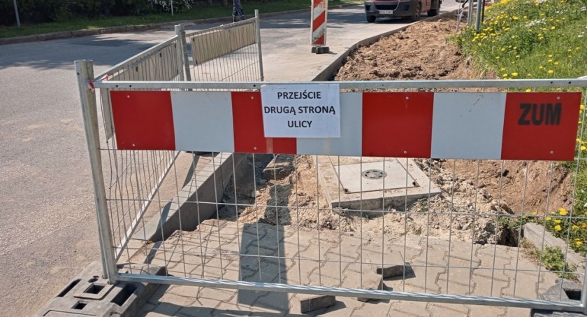 Sami chcą z życia się tłumaczyć