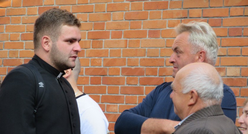 Biskup zadecydował, wikariusze zmieniają parafie