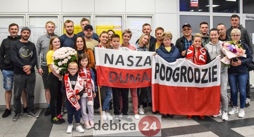 Nasza brązowa medalistka już w Polsce - zdjęcia i wideo