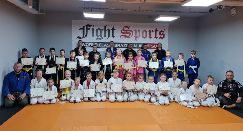 Młodzi zawodnicy z Fight Sports Dębica zbierają na mistrzostwa Europy!
