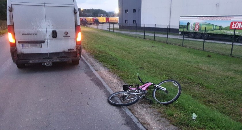 Ukarany będzie kierowca samochodu i rowerzystka