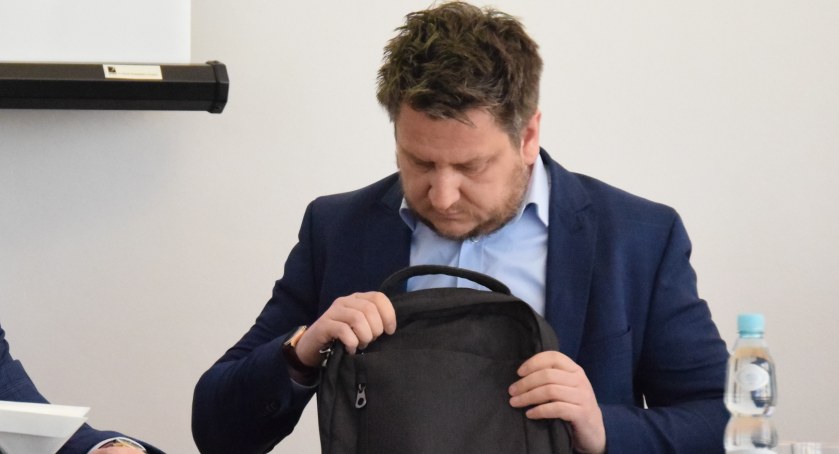 Podkreśla, że to przemyślana decyzja