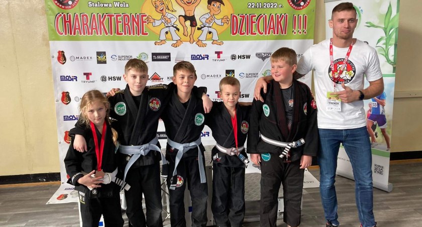 Charakterne Dzieciaki wróciły z medalami
