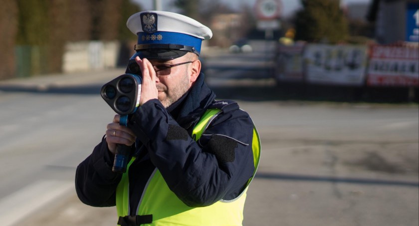 Troje kierujących straciło prawo jazdy