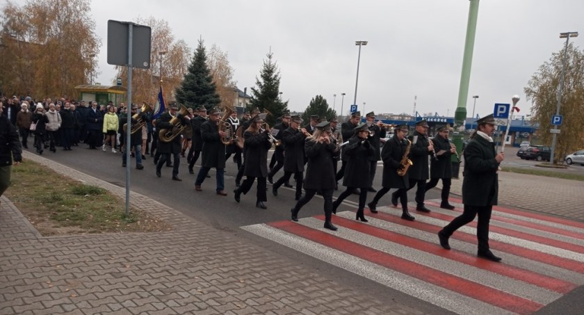 Patrona dobierajcie z rozwagą