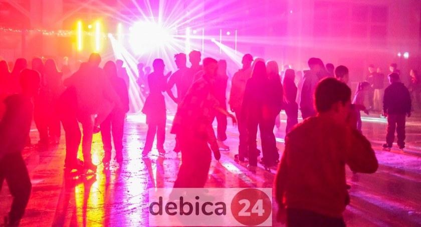 Przedsylwestrowe lododisco za nami