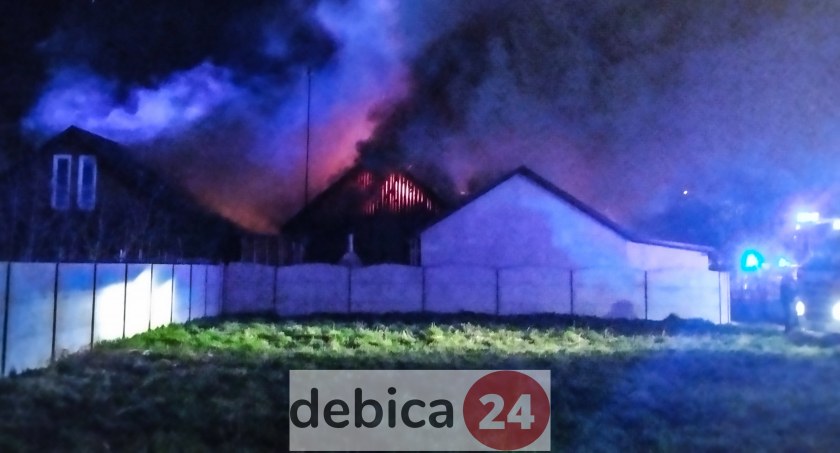 Pożar w Dębicy: lądował śmigłowiec LPR