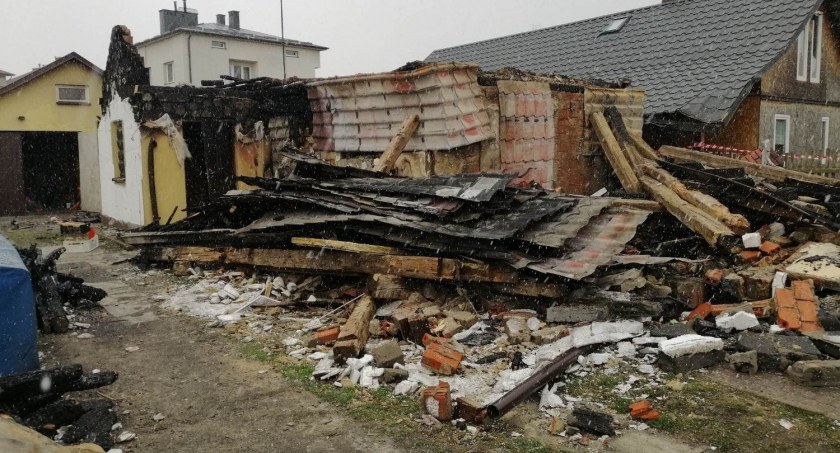 Ruszyła zbiórka dla pogorzelców z Dębicy [ZDJĘCIA]