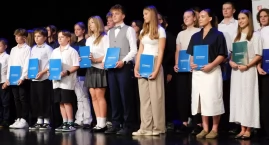 Odebrali stypendia za osiągnięcia edukacyjne, sporto&hellip;
