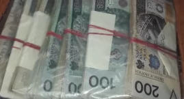 Dwie osoby z powiatu straciły 140 tysięcy złotych. P&hellip;