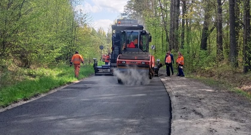 W gminie Giżycko trwają inwestycje drogowe