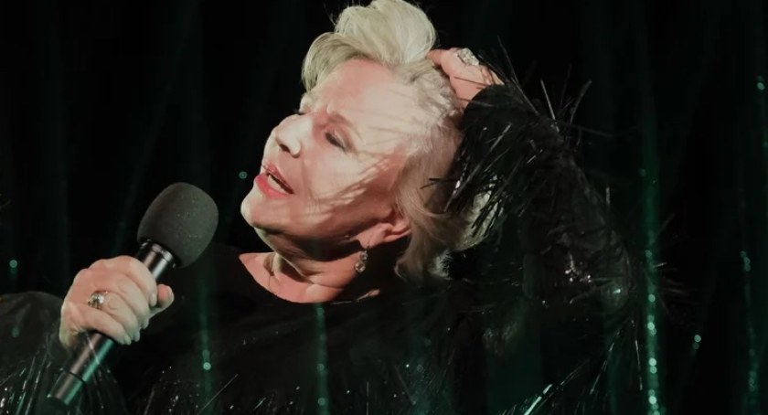 Pełen uroku monolog Krystyny Jandy na scenie Mrągowskiego Centrum Kultury