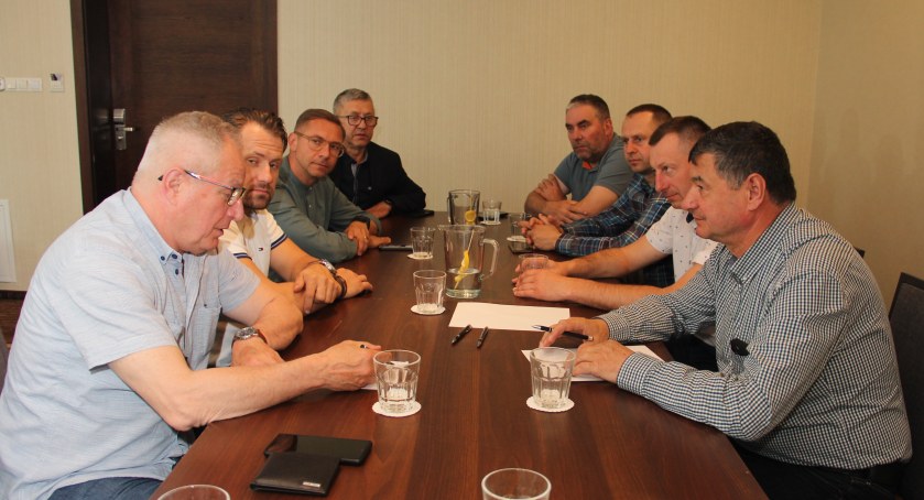 Rolnicy z różnych regionów Polski deklarują współpracę w ramach inicjatywy Oszukana Wieś