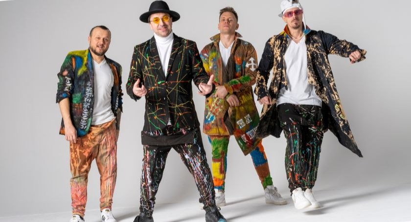 Disco nad Czosem na zakończenie wakacji - wśród wykonawców między innymi Boys, Weekend i Skolim