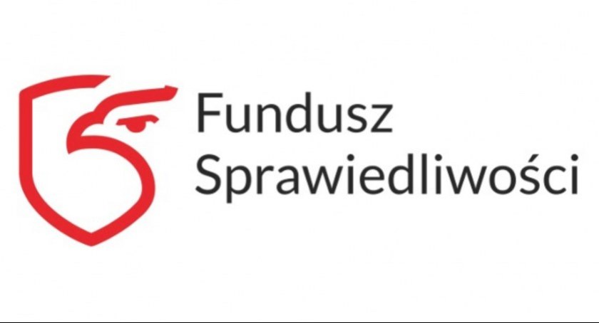 Ochrona dzieci. Zobacz, gdzie zgłosić się po pomoc!