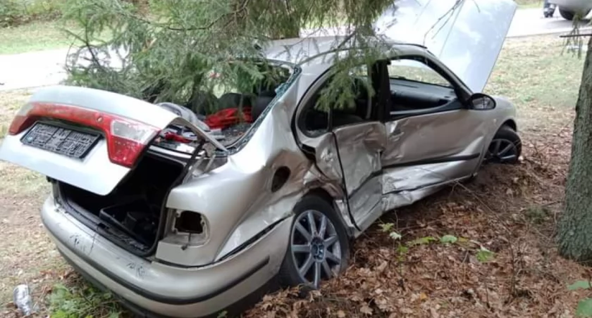 Wypadek na trasie Piecki - Ruciane-Nida 