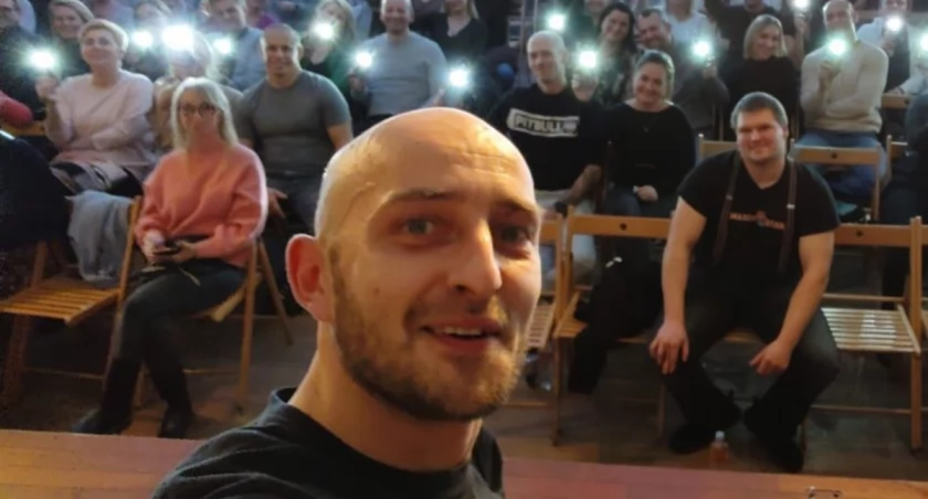 Warto się wybrać: Positive Marcin nawiedzi Reszel. Będzie petarda!