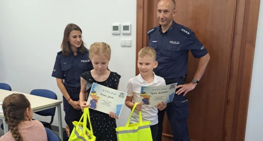 Uczniowie SP4 w Mrągowie najlepsi i najszybsi z zasad bezpieczeństwa