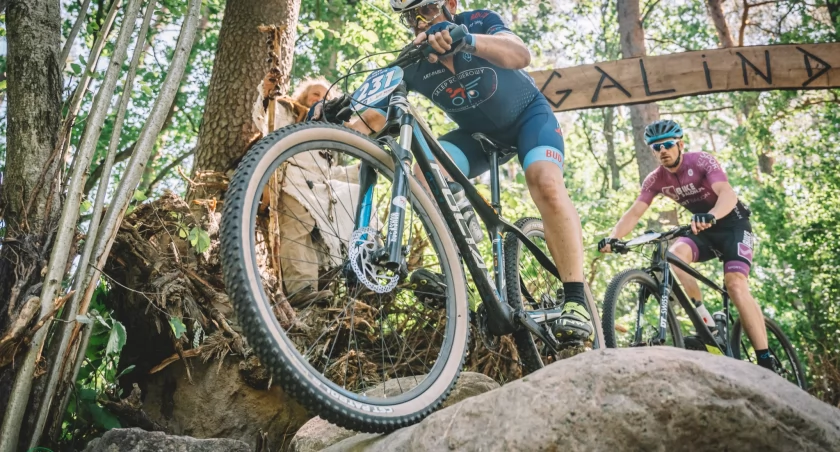 Cykl Łaciate Mazury MTB wraca do powiatu mrągowskiego. Tym razem zawita do żeglarskiej stolicy regionu