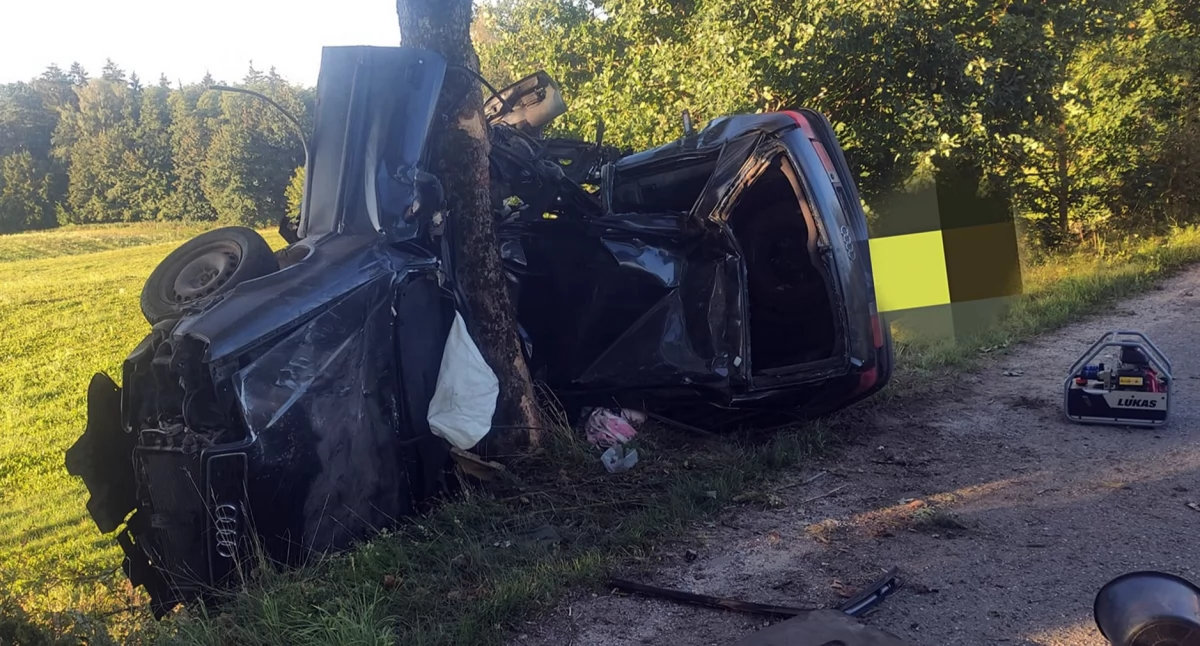 Tragedia na trasie Wyszembork-Szczerzbowo. Nie żyje jedna osoba