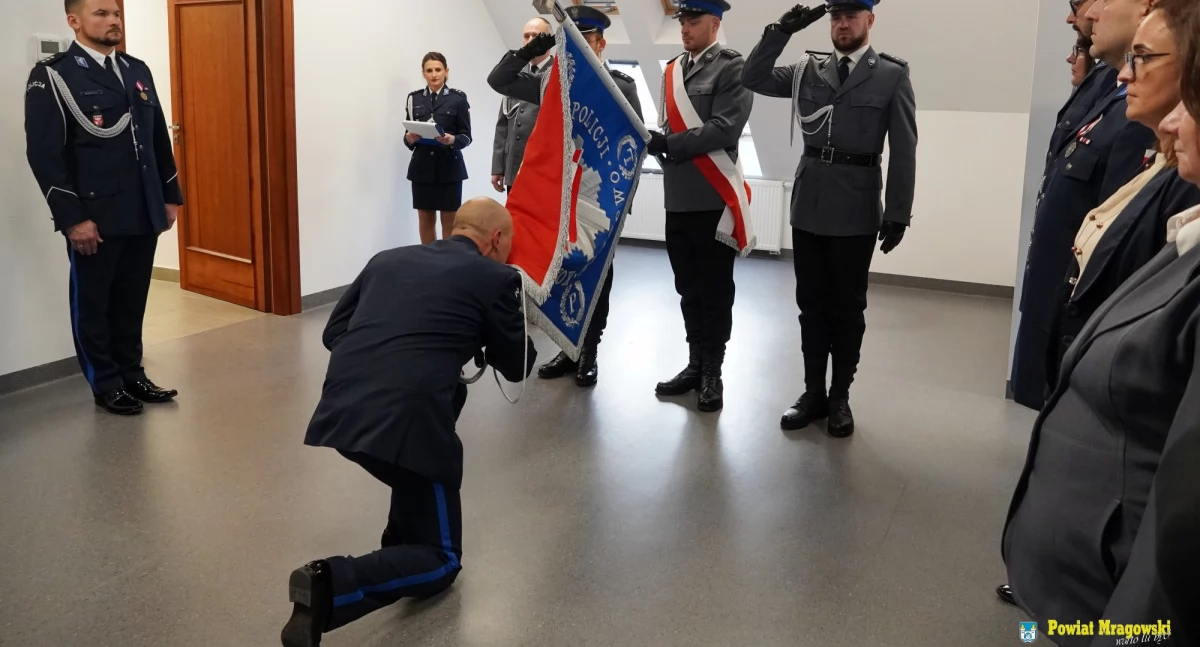 Mrągowska policja z nowym komendantem. Andrzej Andraczek już oficjalnie na czele policji 