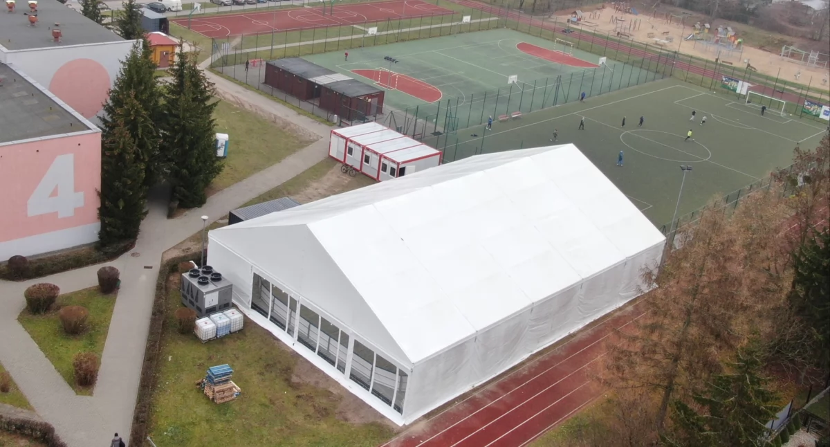 Mrągowskie lodowisko już od 7 grudnia! Pierwszy dzień na pomoc Marcelince