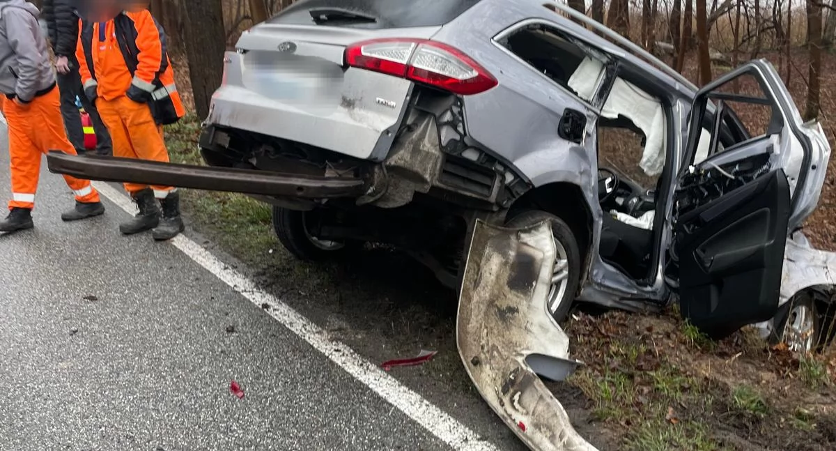 Groźna kolizja w Wymysłach na drodze wojewódzkiej