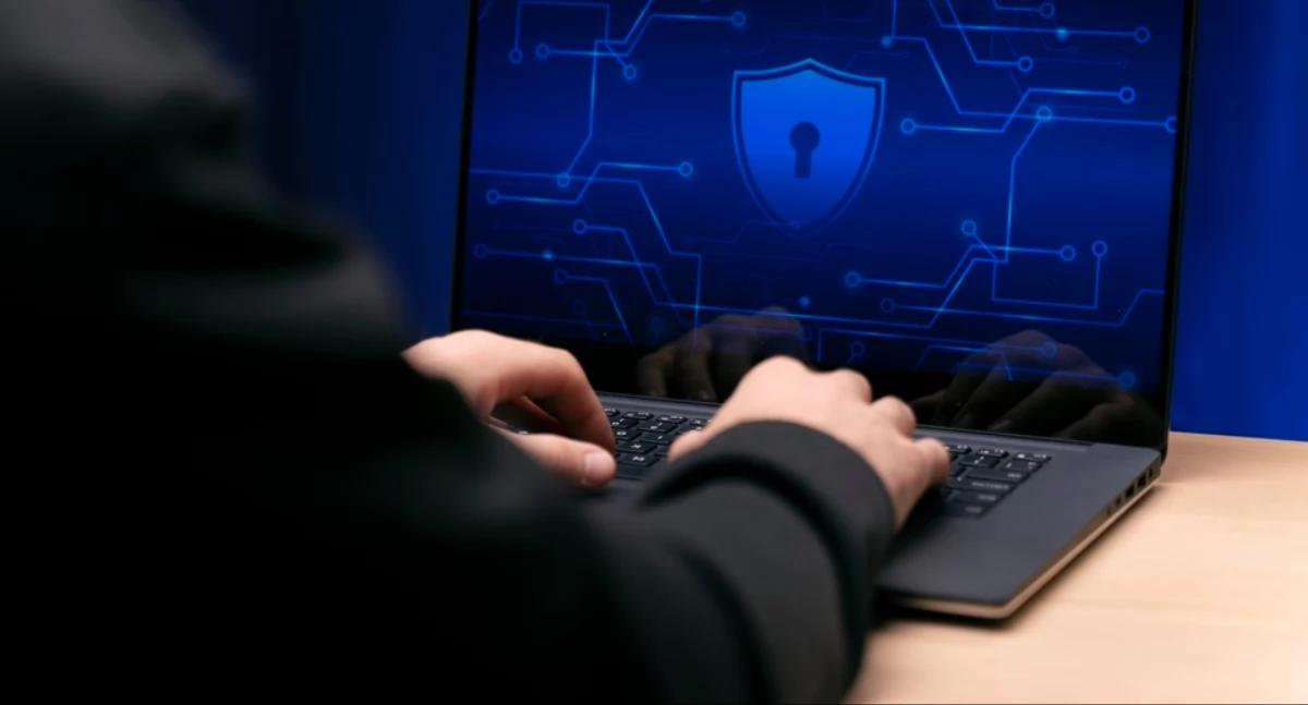 Mikołajki inwestują w cyberbezpieczeństwo – grant na ochronę danych podpisany