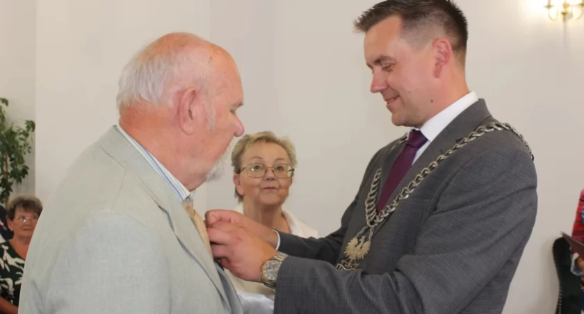 Złote Gody w Gminie Mrągowo. Medale dla 14 par małżeńskich
