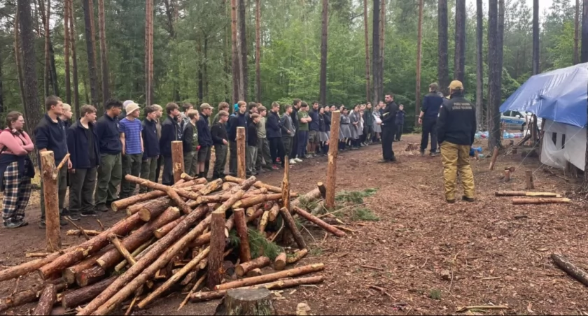 Bezpieczne obozy harcerskie w powiecie mrągowskim. Służby odwiedziły uczestników letniego wypoczynku
