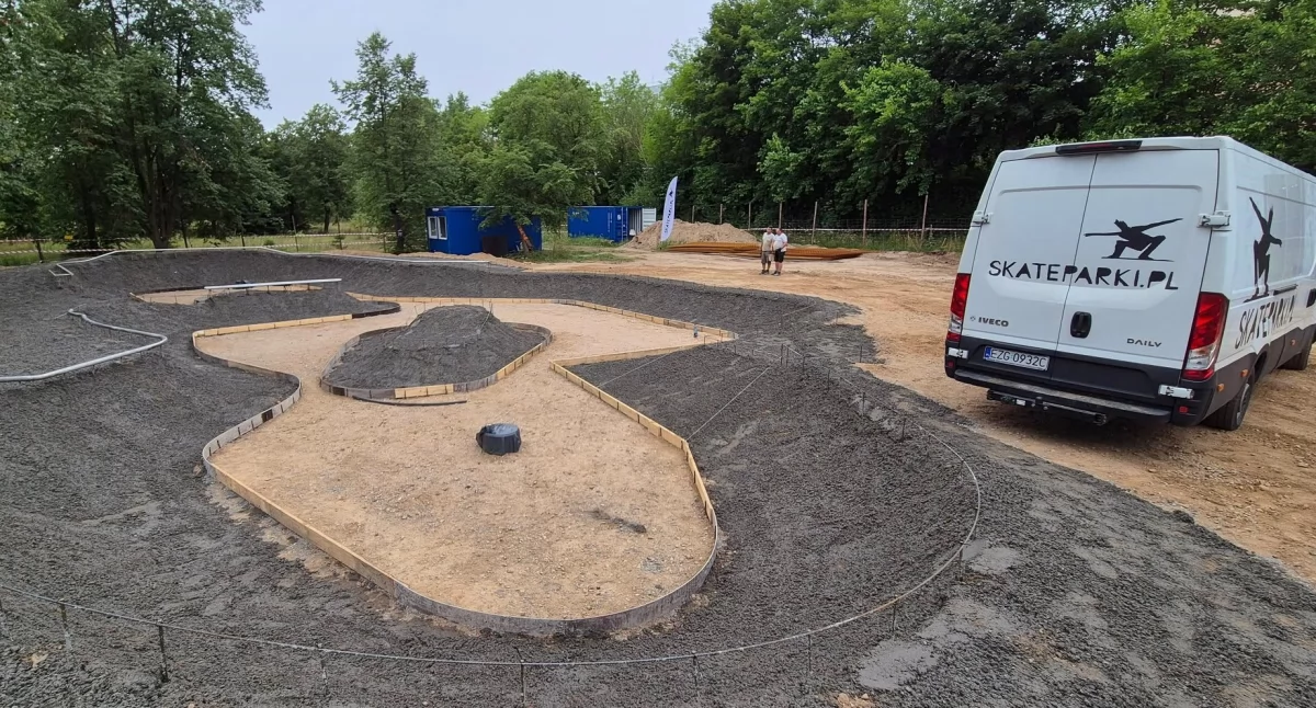 Mrągowski skatepark nabiera kształtu