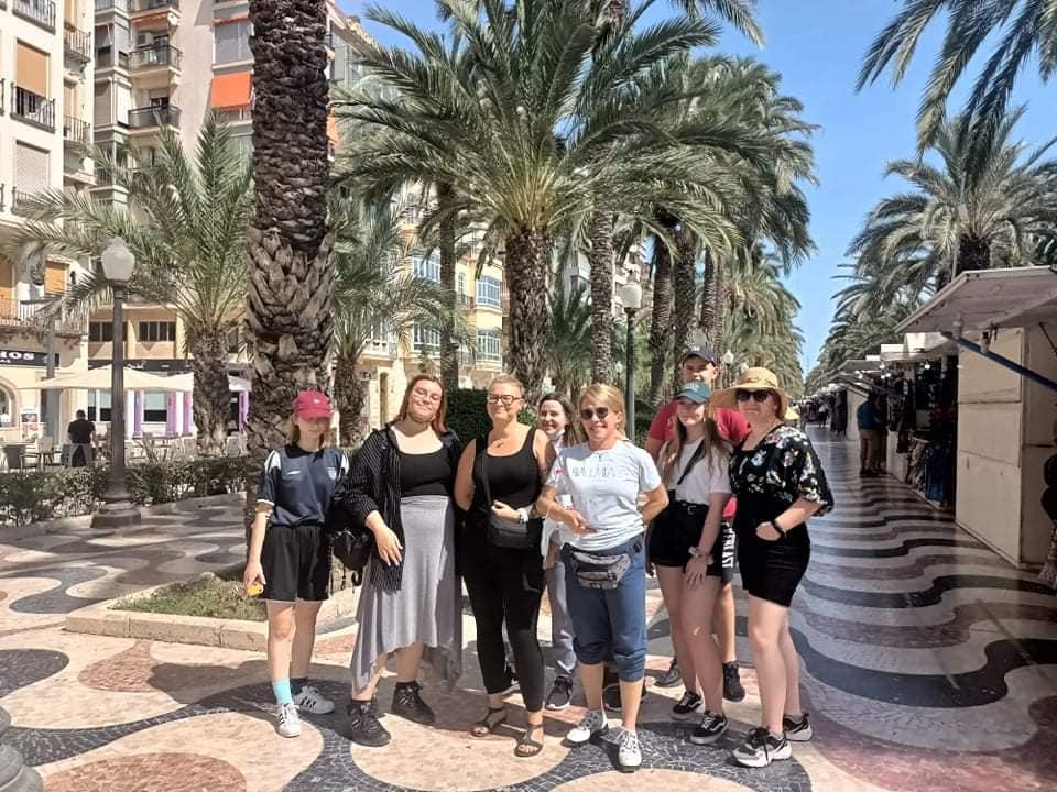 Mrągowska młodzież dokształca się w hiszpańskim Alicante