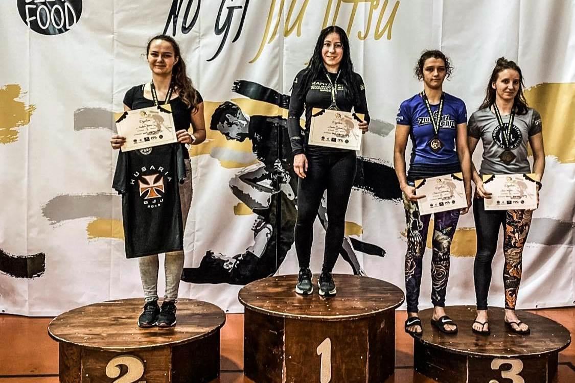 Wicemistrzostwo Polski dla Husarii BJJ. Karolina Walczak wśród najlepszych
