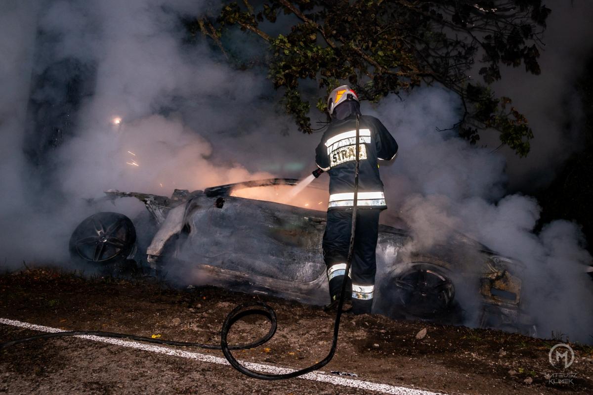 Znów auto w płomieniach! Na szczęście tym razem bez ofiar
