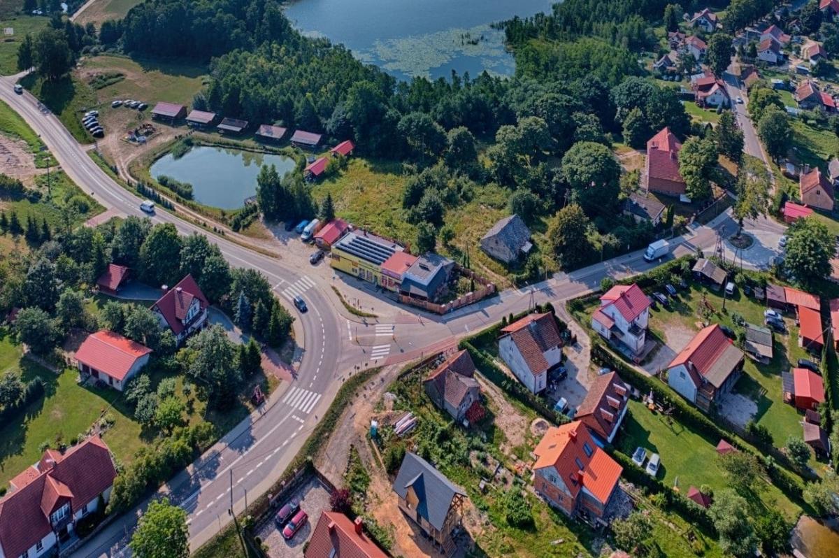 Modernizacja drogi w Zełwągach kosztowała blisko dwa miliony. Warto było?